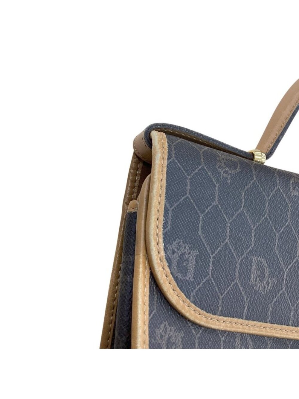 Dior Handbag - Picture 6 of 8